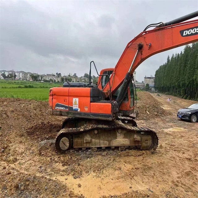25 톤 준비 된 사용 된 작업용 발굴기 및 경험이있는 한국 수입 Doosan DX 260LC
