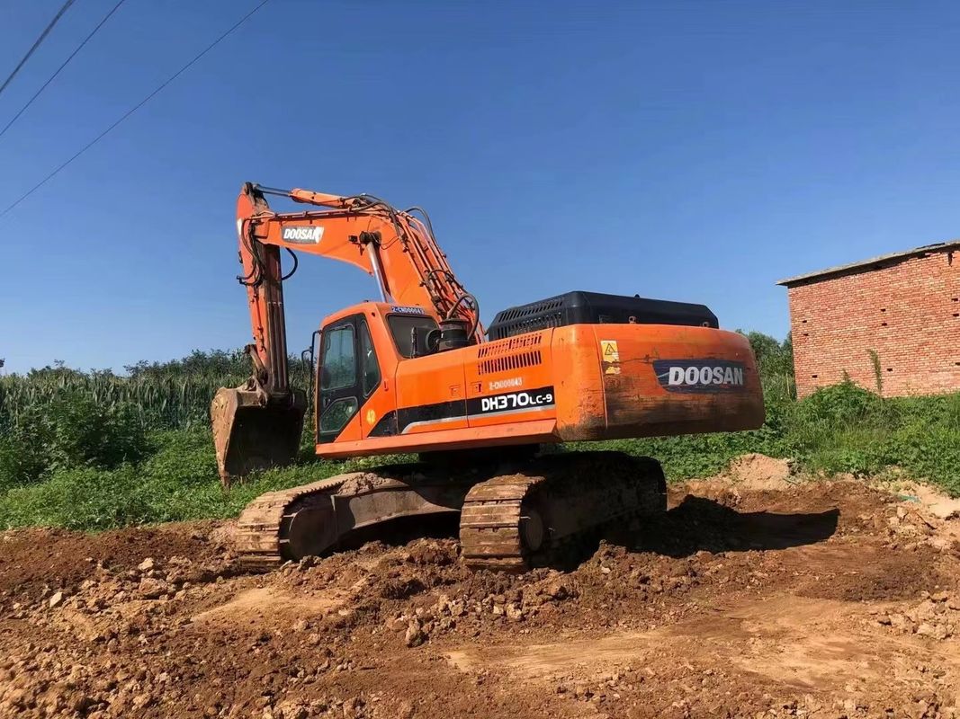 37 톤 사용 준비 된 작업용 발굴기 및 경험이 풍부한 사용 된 한국 수입 Doosan DH370LC-9 좋은 상태