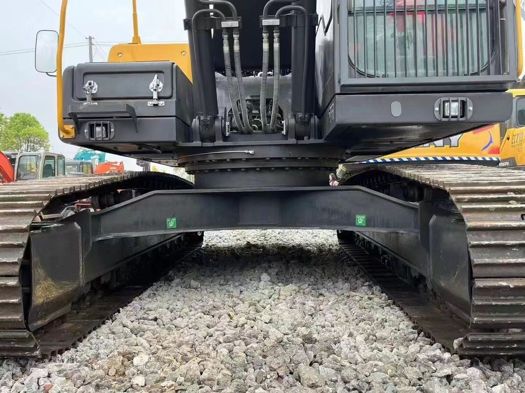 6.98m 파고 Volvo Ec240blc 발굴기 크롤러 발굴기 장비 트레이더 발굴기