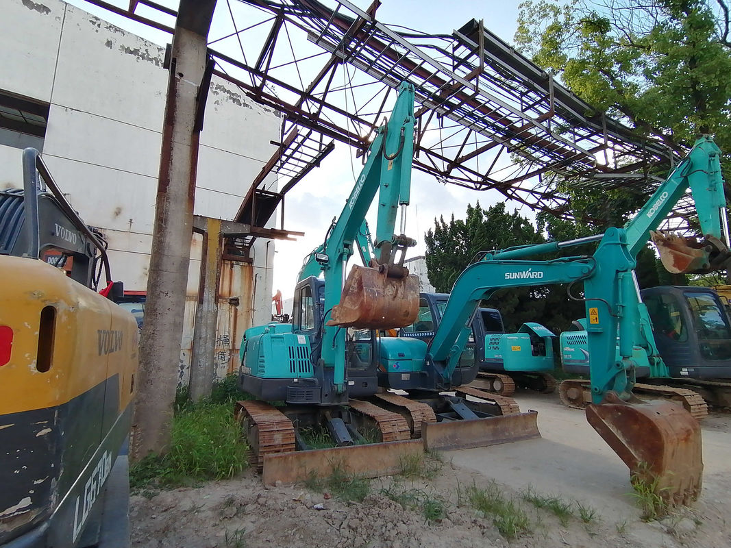 30.5kN KOBELCO SK60-C 발굴기 무게 5.95t 엔진 전력 42.4kW