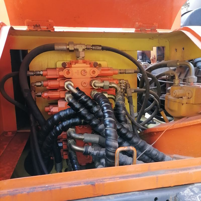 5 톤 한국 수입 90% 새로운 Doosan DX 60W 고품질과 최고의 성능을 가진 사용 된 바퀴 발굴기 판매