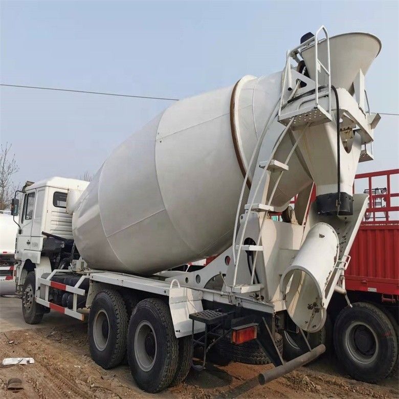 중고 Shacman F3000 콘크리트 시멘트 믹서 트럭 20r/min 혼합 드럼 속도