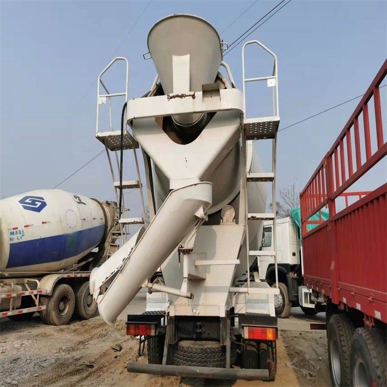 중고 Shacman F3000 콘크리트 시멘트 믹서 트럭 20r/min 혼합 드럼 속도
