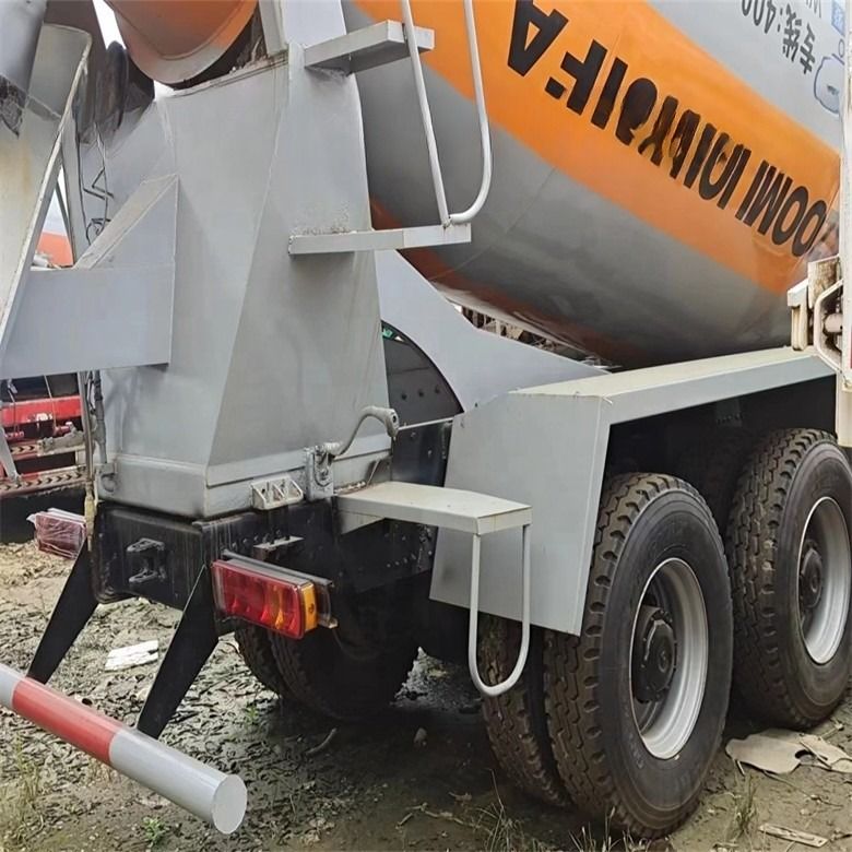 건설 공사 6*4 호우 시멘트 트럭 혼합기 371 hp 375 hp 혼합력