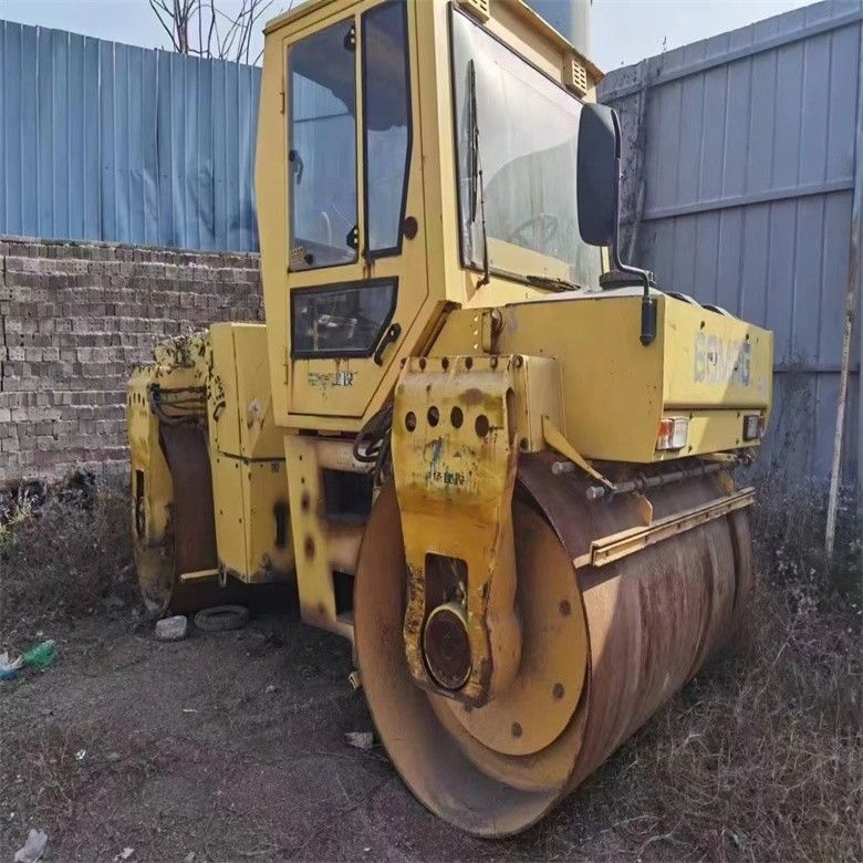 10 T 작동 무게 사용 된 BOMAG BW 202 AHD-2 도로 롤러 및 성능 보장