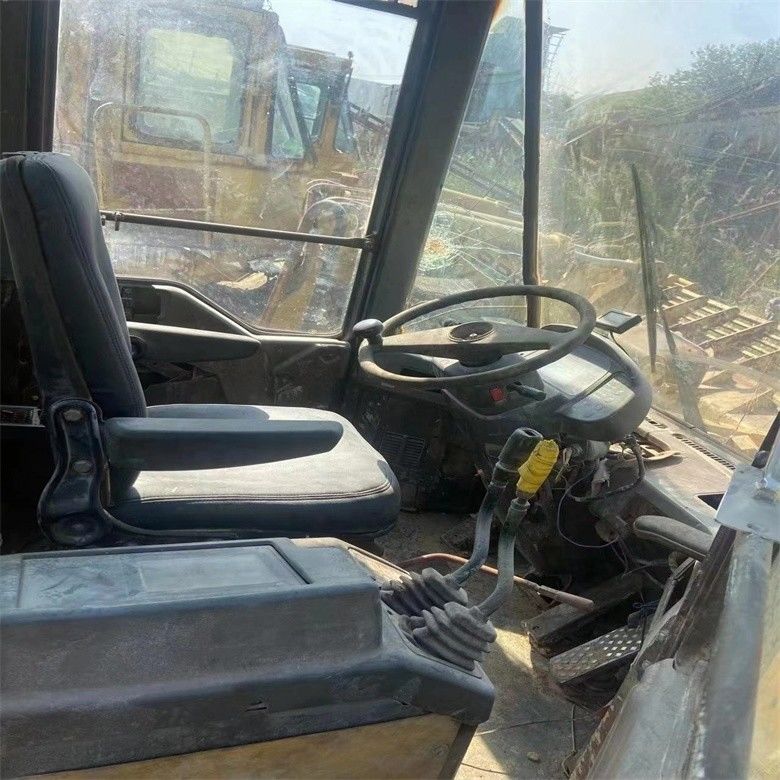 앞 로더 235KW 일본에서 4.5 큐브 사용 된 바퀴 로더 Komatsu WA500-6