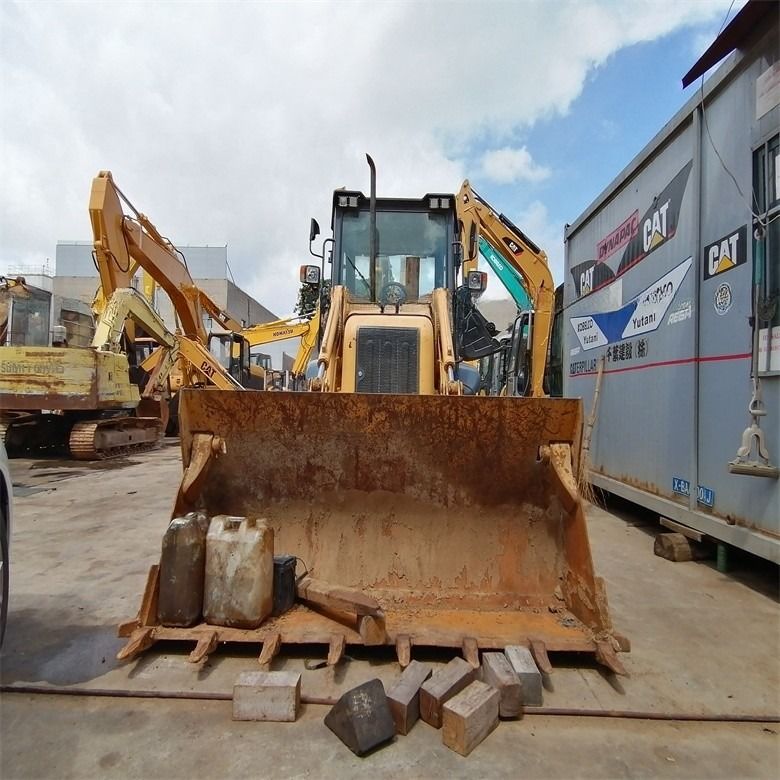 오리지널 수압 펌프 사용 된 JCB 3CX 배크호 로더 6.07 톤 등급 부하 상태