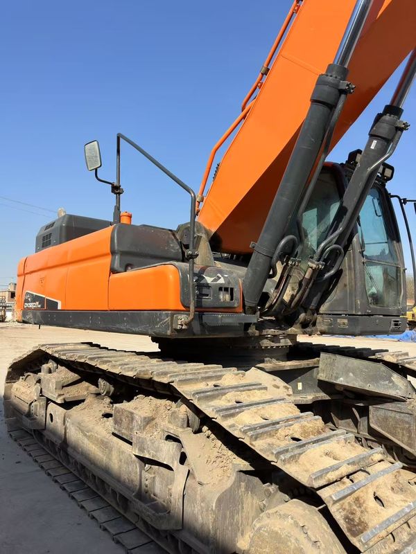 사용 된 Doosan DX560LC 크롤러 발굴기 판매 고품질 중고 건설 장비